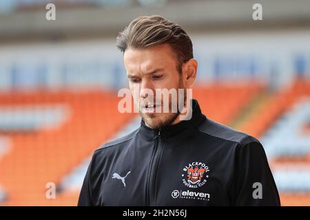 Chris Maxwell #1 of Blackpool arrives at Bloomfield Road ahead of the Lancashire derby Stock Photo