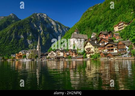 Idyllic shot of houses in Hallstatt town by lake Stock Photo