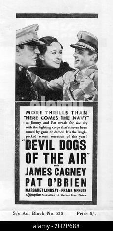 JAMES CAGNEY PAT O'BRIEN and MARGARET LINDSAY in DEVIL DOGS OF THE AIR 1935 director LLOYD BACON based on story by John Monk Saunders costume design Orry-Kelly A Cosmopolitan Production / Warner Bros. Stock Photo