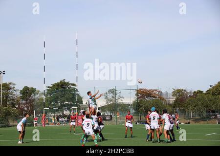 Lisboa, Portugal, USA. 23rd Oct, 2021. Rugby Youth Festival Portugal, in Lisbon. October 23, 2021, Lisbon, Portugal: Qualifying Rugby matches for the Portugal Rugby Youth Festival, the most important tournament of the sport organized by Move Sports that brings together the under 13, 15, 17 and 19 categories, at Universitario stadium, in Lisbon, on Saturday (23). The tournament, which is traditionally held at Easter, it was postponed due to the new coronavirus pandemic. Credit: Edson de Souza/TheNews2 (Credit Image: © Edson De Souza/TheNEWS2 via ZUMA Press Wire) Stock Photo