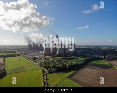 Drax Village, Yorkshire, UK. 15th Oct, 2021. (EDITOR'S NOTE: Image taken with a drone).Aerial view of Drax Power Station, the third largest polluting power station in Europe located close to Selby, North Yorkshire. (Credit Image: © Edward Crawford/SOPA Images via ZUMA Press Wire) Stock Photo