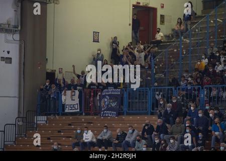 Cremona, Italy. 23rd Oct, 2021. Happy Casa Brindisi fans during Vanoli Basket Cremona vs Happy Casa Brindisi, Italian Basketball A Serie Championship in Cremona, Italy, October 23 2021 Credit: Independent Photo Agency/Alamy Live News Stock Photo