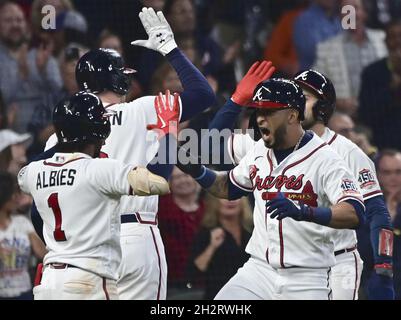 Ozzie Albies, Orlando Arcia highlight: Braves infield duo teams up for  incredible putout - DraftKings Network