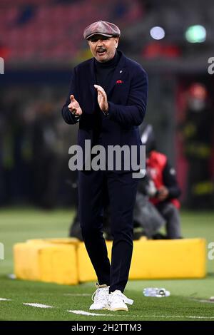 Bologna, Italy. 23 October 2021. Sinisa Mihajlovic, head coach of Bologna FC, gestures during the Serie A football match between Bologna FC and AC Milan. Credit: Nicolò Campo/Alamy Live News Stock Photo