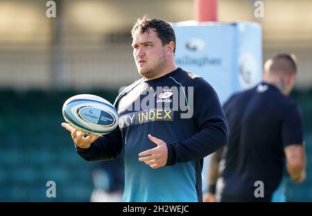 Example Warm Up In Rugby Saracens’ Jamie George before the Gallagher PREM Rugby match at the ...