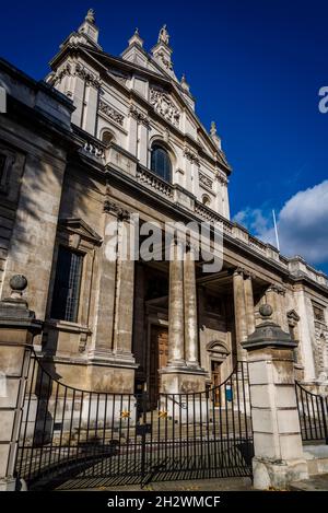 Brompton Oratory, a large neo-classical Roman Catholic church in the Knightsbridge, London, England, UK Stock Photo