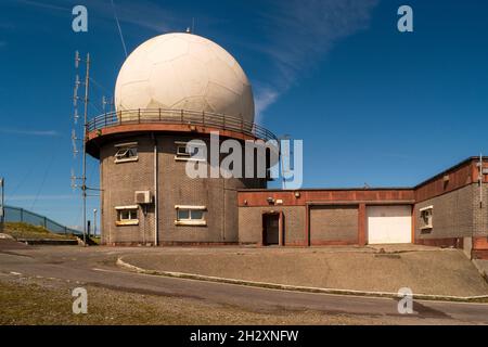 A view of the radar tower and dome at Building 106, Rome Air Development  Center. Base: Griffiss Air Force Base State: New York (NY) Country: United  States Of America (USA Stock Photo 