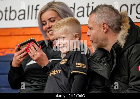 Luton, UK. 25th June, 2021. Supporters ahead of the Sky Bet Championship match between Luton Town and Hull City at Kenilworth Road, Luton, England on 23 October 2021. Photo by David Horn. Credit: PRiME Media Images/Alamy Live News Stock Photo