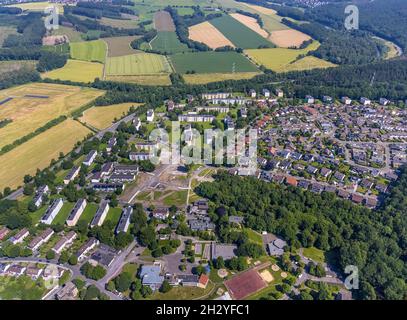 Aerial photograph, building area in housing estate Am Moosfelder Ring, Eschenstraße, Neheim, Arnsberg, Sauerland, North Rhine-Westphalia, Germany, DE,