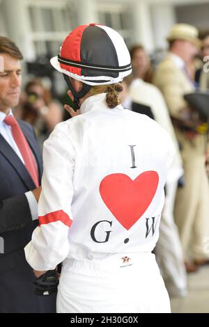 Francesca Cumani wears Jasmine Guiness attends the third day of the 2013 Glorious Goodwood Festival at Goodwood Racecourse Stock Photo