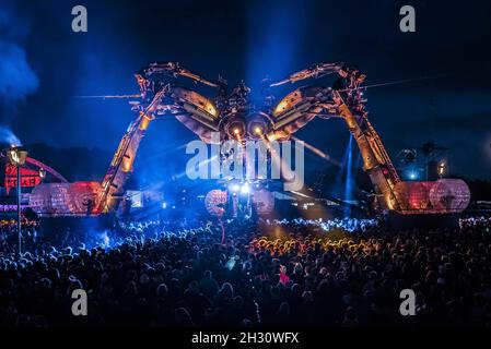 General view of the Arcadia spider at Glastonbury 2015, Worthy Farm, Somerset Stock Photo