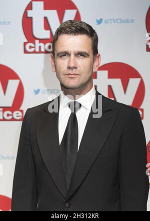 Scott Maslen arrives at the TV Choice Awards 2016 at the Dorchester Hotel, London. Picture Date: Monday 5th September 2016. Photo Credit Should Read: David Jensen/EMPICS Entertainment Stock Photo