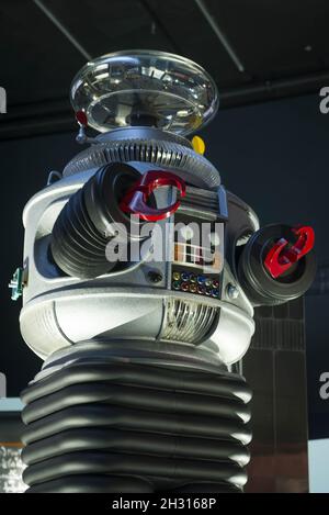 B-9 robot from the television series Lost In Space on display at the Into The Unknown: A Journey Through Science Fiction exhibition, at the Barbican, London. Picture date: Thursday 1st June 2017 Stock Photo