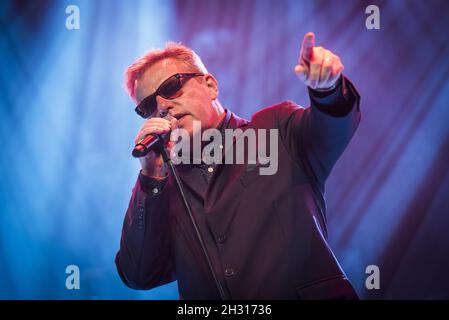 Suggs from Madness performs live on stage at Camp Bestival 2017 Lulworth Castle - Wareham. Picture date: Saturday 29th July 2017. Photo credit should read: David Jensen/EMPICS Entertainment Stock Photo