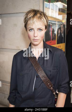 Edie Campbell arrives at The Inheritance press day at the Noel Coward Theatre, St Martins Lane, London. Picture date: Saturday 13th October 2018. Photo credit should read:  David Jensen/ EMPICS Entertainment Stock Photo