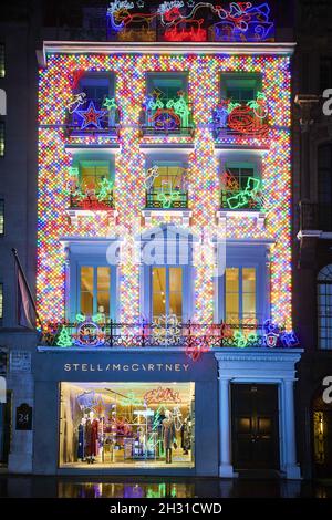 Stella McCartney store Christmas lights on display in Mayfair, London.  Picture date 25th November 2019. Picture credit should read: David Jensen/EMPICS Entertainment Stock Photo