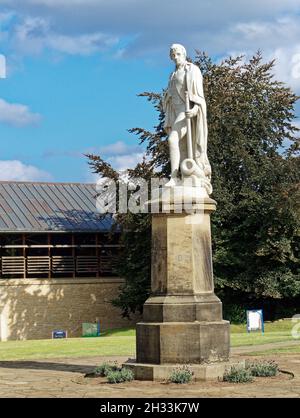 Statue of Admiral Lord Nelson in Norwich Cathedral Close, commemorating the life of the Norfolk naval officer. Stock Photo