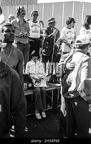 Kurt Steiner anouncing at the 1973 New York City Marathon. Stock Photo