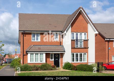 Bellway Amen Corner housing development, Gold Place, Binfield, Berkshire, England, United Kingdom Stock Photo