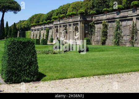 Ville pontificie di Castel Gandolfo, Gardens of Villa Barberini, Castel Gandolfo, Lazio, Italy, Europe Stock Photo