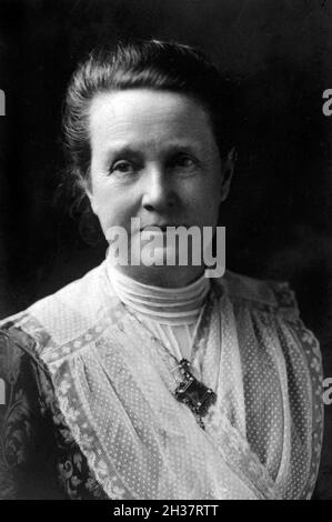 Millicent Fawcett. Portrait of the British suffragist, Dame Millicent Garrett Fawcett (1847-1929), c. 1913 Stock Photo