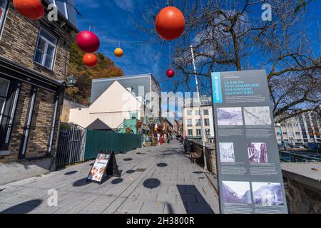 Quebec, Canada - October 20 2021 : Quartier du Petit Champlain in autumn season. A small commercial zone in Quebec City. Stock Photo