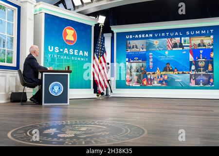 Washington, United States Of America. 26th Oct, 2021. Washington, United States of America. 26 October, 2021. U.S President Joe Biden takes part in the virtual US - ASEAN Summit from the South Court Auditorium in the Eisenhower Executive Office Building at the White House, October 26, 2021 in Washington, DC Credit: Adam Schultz/White House Photo/Alamy Live News Stock Photo