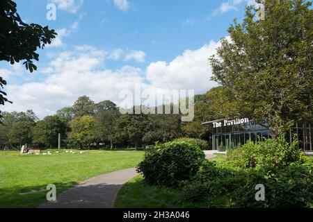 The Pavillion cafe and community centre and studio at Havenstoke Park on the Graylingwell development in north Chichester, West Sussex, England, UK. Stock Photo