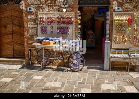 Bagno Vignoni, Tuscany, Italy. August 2020. A souvenir shop for tourists. Beautiful summer day. Stock Photo