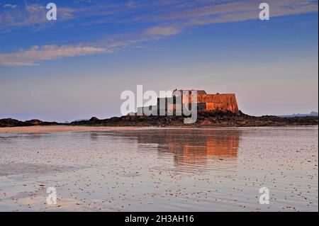 FRANCE. BRITTANY REGION. ILLE-ET-VILAINE (35) SAINT MALO NATIONAL FORT Stock Photo