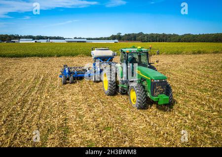 Cover crop planting after corn on Eastern Shore of Maryland Stock Photo