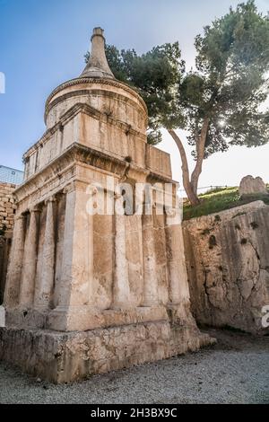 The pillar of Absalom (Yad Avshalom), grand monument in the upper Kidron valley (Yehoshafat valley). On the foothills of Mount of Olives. Stock Photo
