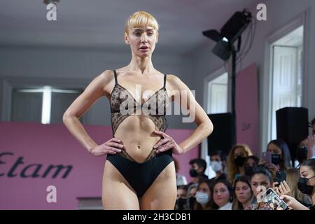 New York, USA. 10th Feb, 2023. A model poses during the Cross Eyed Moose  presentation at