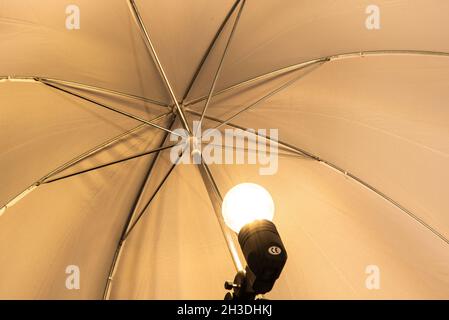 Oktober 2021. Close up of photo lights and a umbrella. High quality photo Stock Photo