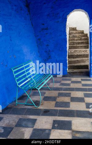 Portmeirion village, Gwynedd, North Wales bench seat in alcove - tourist village designed & built by Sir Clough Williams-Ellis between 1925-1975 Stock Photo