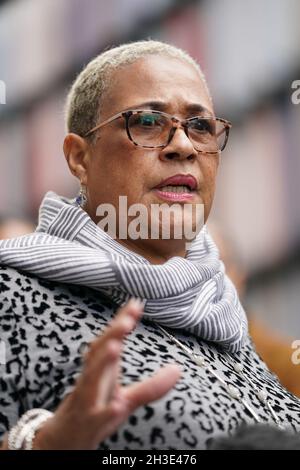 Mina Smallman, the mother of Nicole Smallman and Bibaa Henry, speaks to the media outside the Old Bailey in London following sentencing of Danyal Hussein to life in prison with a minimum term of 35 years for the killing of sisters Nicole Smallman and Bibaa Henry. Picture date: Thursday October 28, 2021. Stock Photo