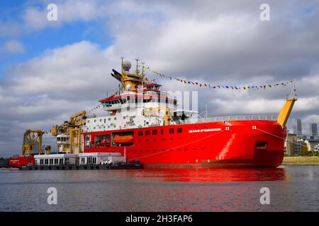 28/10/2021. River Thames Greenwich UK The RRS Sir David Attenborough is pictured moored at Greenwich to attending a three day festival ahead of the CO Stock Photo