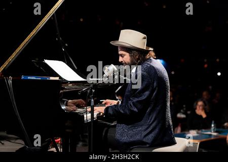 Milan Italy 28 October 2021 Vinicio Capossela - jazz and blues music venue for JazzMi Jazz Milan - live Blue Note Milano © Andrea Ripamonti / Alamy Stock Photo