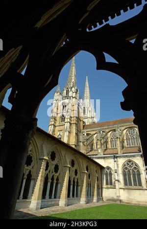 FRANCE. PYRENEES ATLANTIQUES (64) FRENCH BASQUE COUNTRY. BAYONNE CATHEDRAL Stock Photo