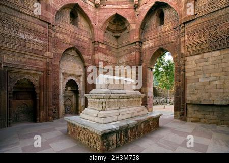 Humayun's Mausoleum in Delhi, India. A complex of buildings built as the Mughal Emperor Humayun's Tomb. It is a UNESCO World Heritage Site. Stock Photo