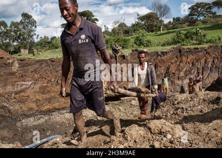 Illegal artisanal gold mining in Ethiopia, Africa Stock Photo