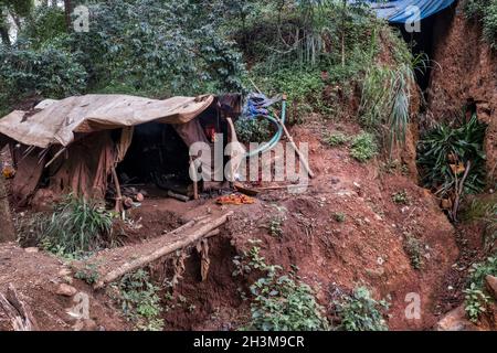 Illegal artisanal gold mining in Ethiopia, Africa Stock Photo