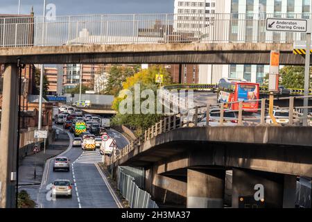 Vehicles queue at the off ramp of junction 18 of the M8 at North St, Anderston in Glasgow city centre. Stock Photo
