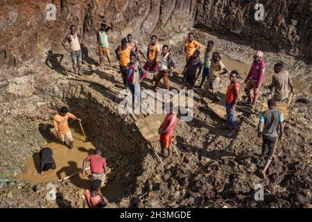 Illegal artisanal gold mining in Ethiopia, Africa Stock Photo