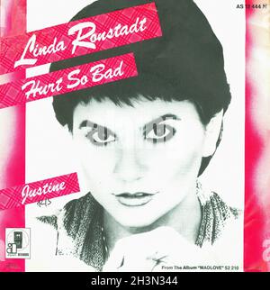 Vintage Vinyl Recording - Ronstadt, Linda - Hurt So Bad - D - 1980 Stock Photo