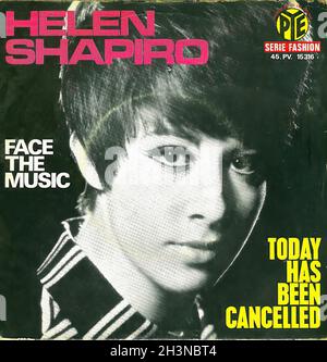 Vintage Vinyl Recording - Shapiro, Helen - Face The Music - F - 1969 Stock Photo