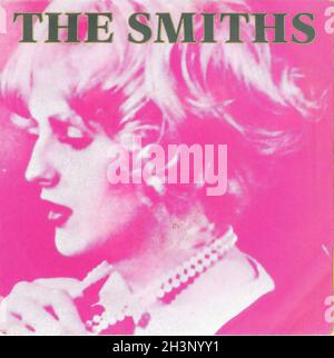 vintage-vinyl-recording-smiths
