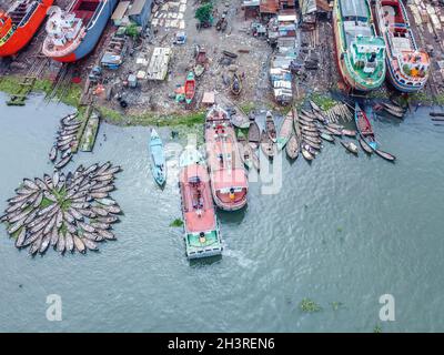 Dhaka, Bangladesh. 30th Oct, 2021. The Central Dockyard in the city where Hundreds of Ships, Boats are constructed situated in Dhaka River Port, Bangladesh (Credit Image: © Mustasinur Rahman Alvi/ZUMA Press Wire) Stock Photo