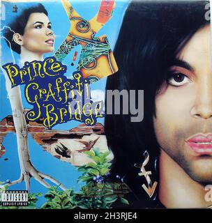 Prince Graffiti Bridge LPレコード 2枚組 輸入盤 Prince – Graffiti Bridge – CD (Album), 1990 [r10437132