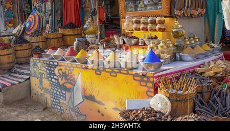 Traditional spices bazaar with herbs, traditional clothes and ingridients in Kato Dool Nubian Resort, Aswan, Egypt Stock Photo